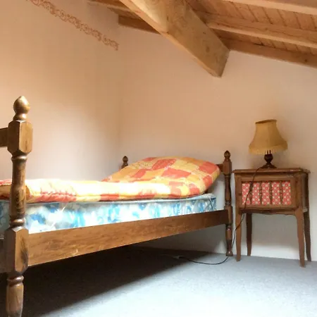 Holiday Home Route De Saint-Gaux * Soussans